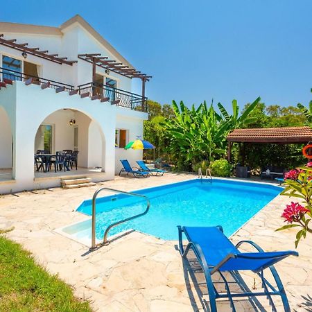 Sun Beach Villa Thio Polis Kültér fotó