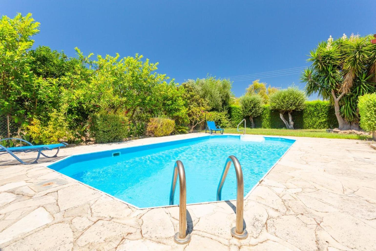 Sun Beach Villa Thio Polis Kültér fotó